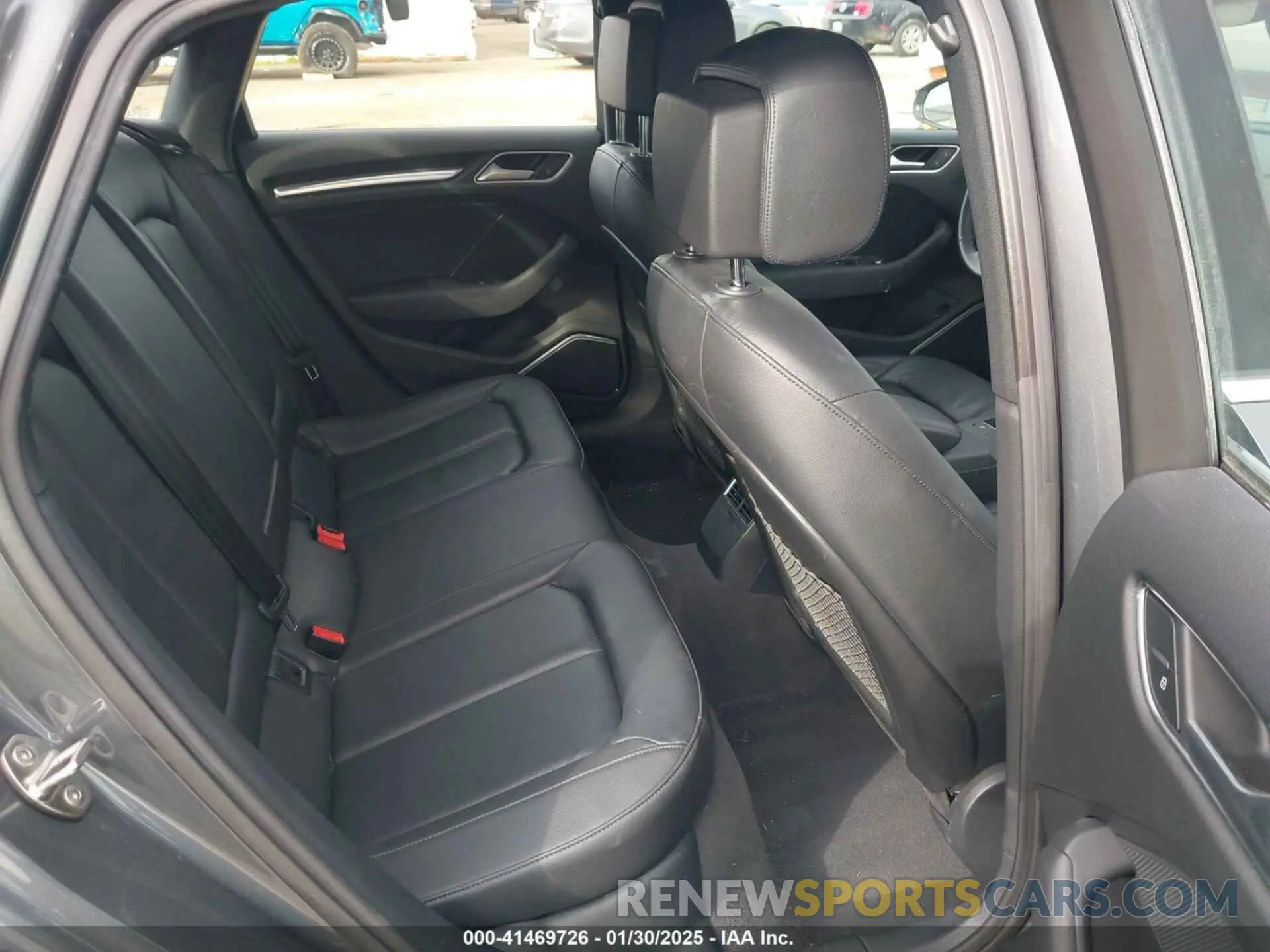 8 Photograph of a damaged car WAUGUGFF4KA083871 AUDI A3 2019