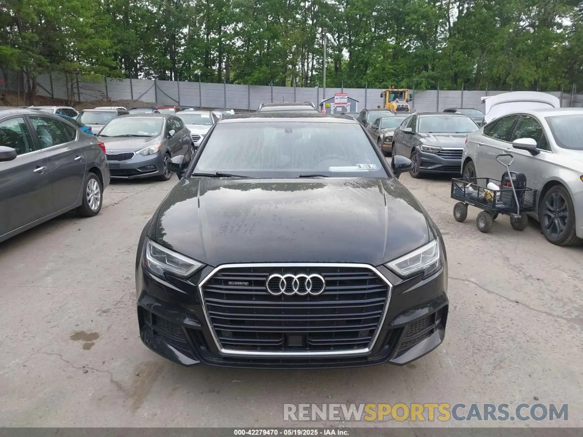 13 Photograph of a damaged car WAUJEGFF6K1017339 AUDI A3 2019