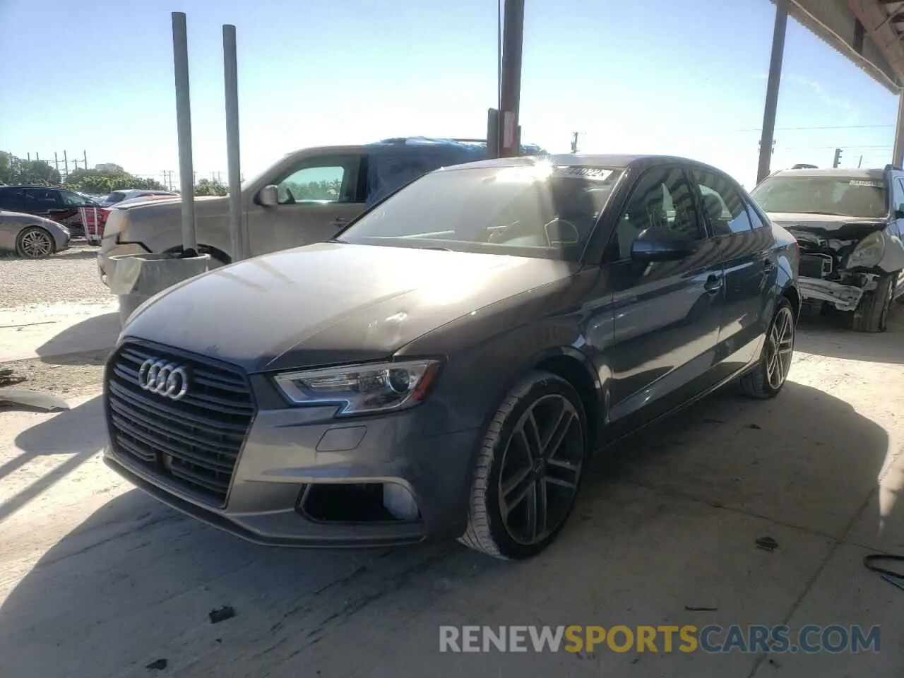 2 Фотография поврежденного автомобиля WAUAUGFF9LA088619 AUDI A3 2020