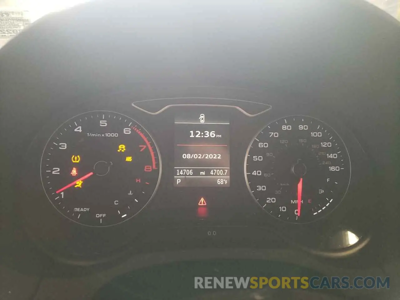 8 Фотография поврежденного автомобиля WAUBEGFF5LA098095 AUDI A3 2020