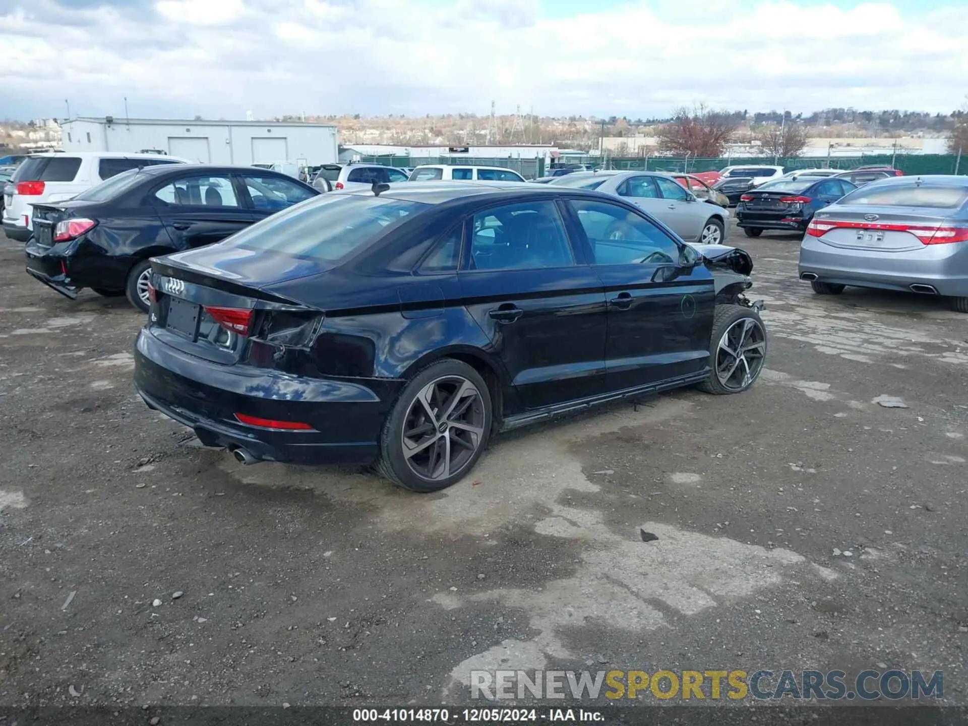 4 Фотография поврежденного автомобиля WAUBEGFF6LA006640 AUDI A3 2020