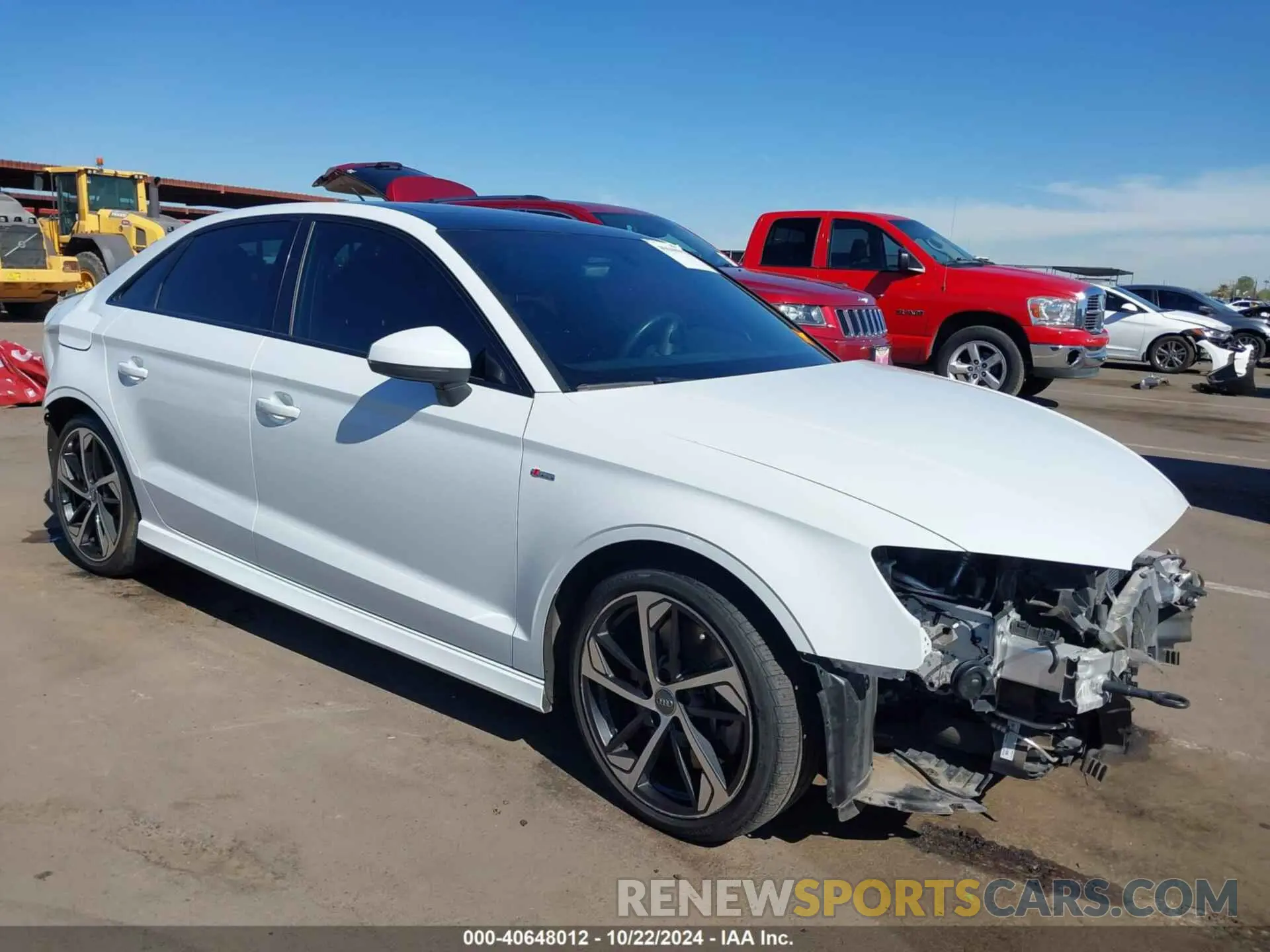 1 Фотография поврежденного автомобиля WAUBEGFF6LA059998 AUDI A3 2020