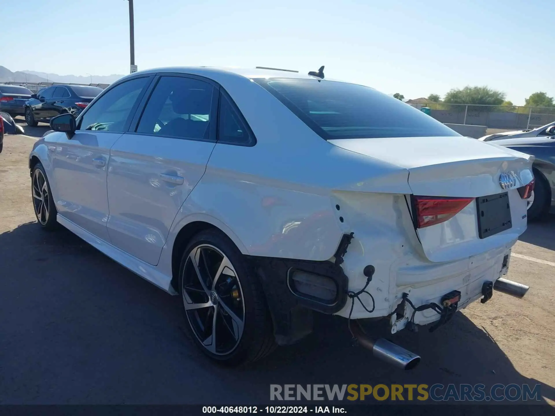 3 Фотография поврежденного автомобиля WAUBEGFF6LA059998 AUDI A3 2020