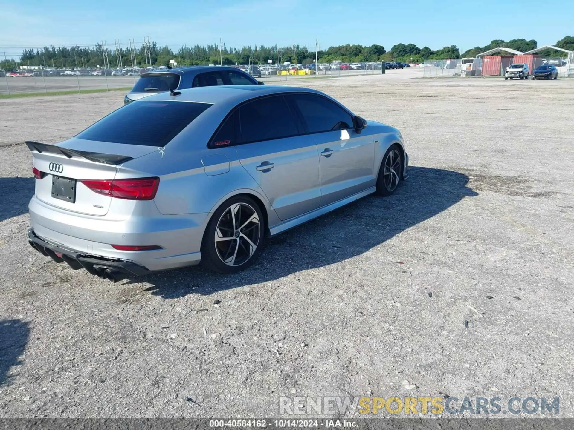 4 Фотография поврежденного автомобиля WAUBEGFF6LA090152 AUDI A3 2020