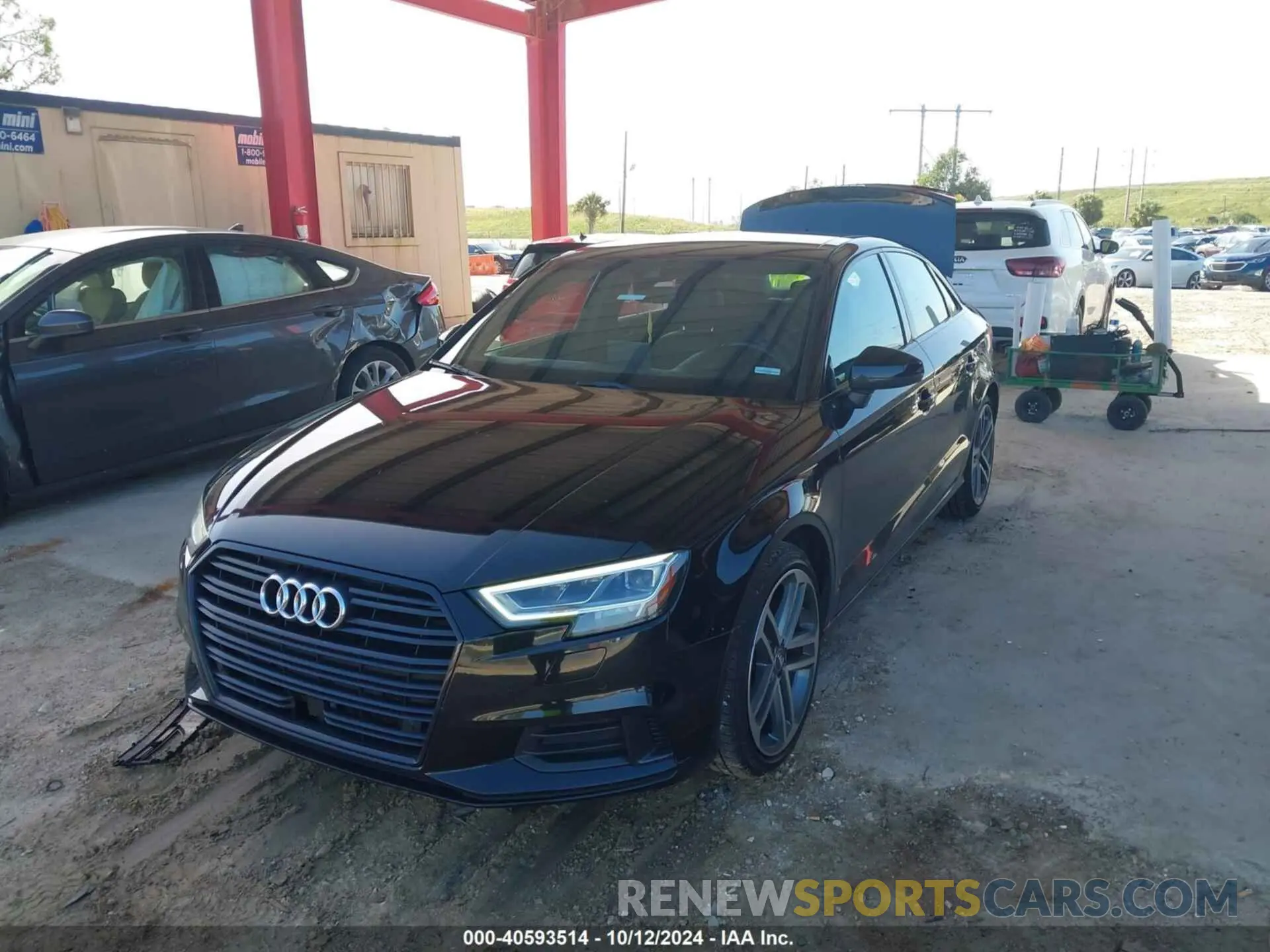 2 Фотография поврежденного автомобиля WAUCUGFF4LA101401 AUDI A3 2020