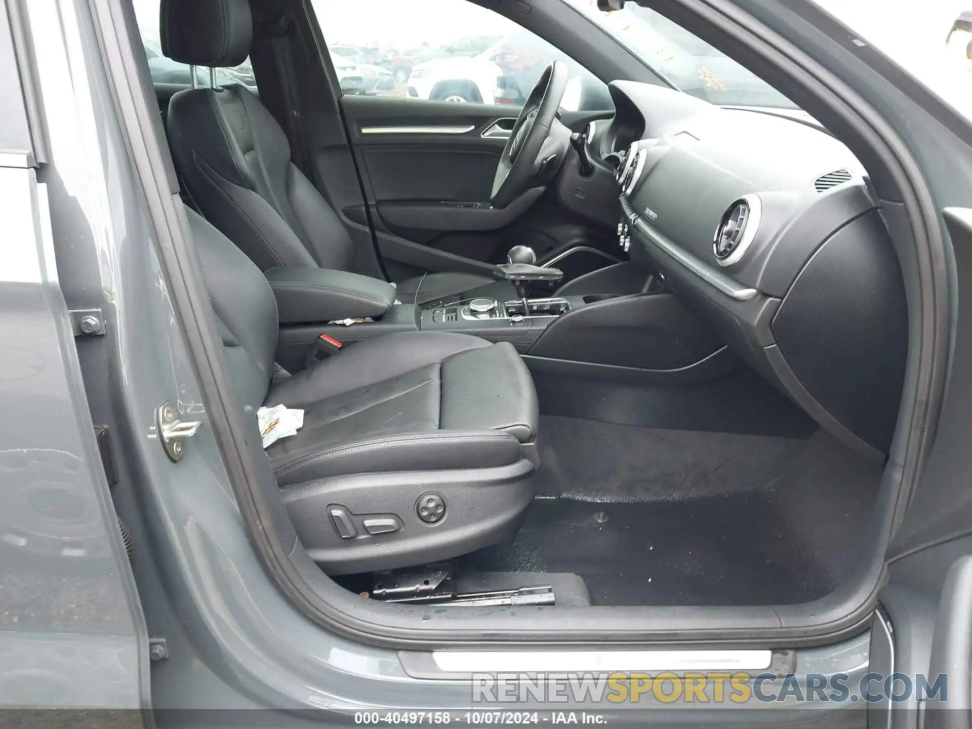 5 Photograph of a damaged car WAUJEGFF0LA104817 AUDI A3 2020