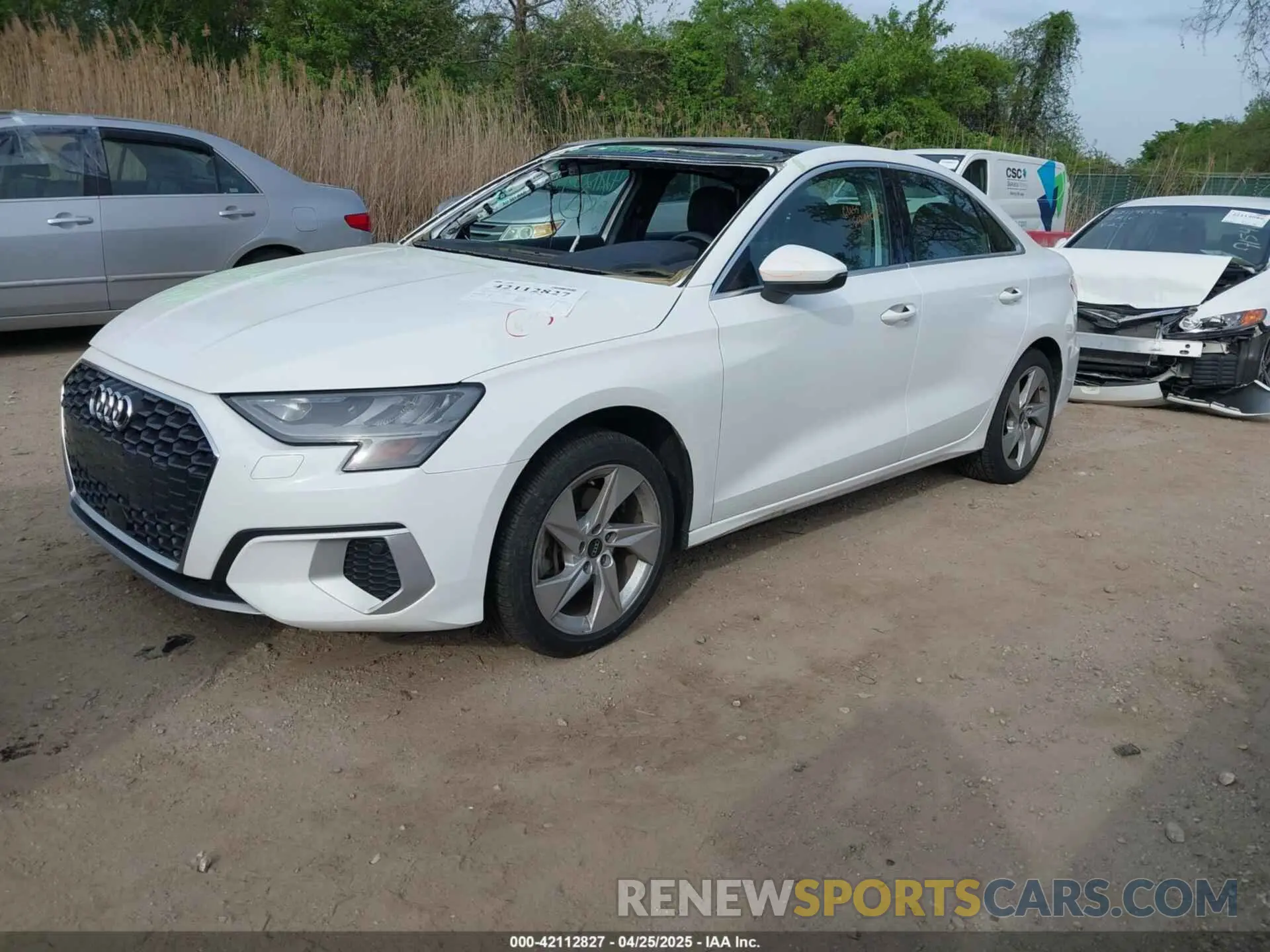 2 Фотография поврежденного автомобиля WAUAUDGY2NA033575 AUDI A3 2022