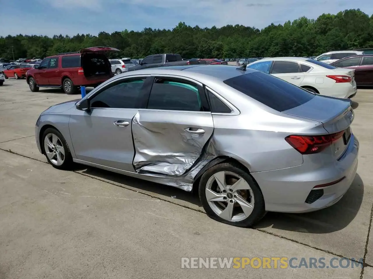 2 Фотография поврежденного автомобиля WAUAUDGY2NA075616 AUDI A3 2022