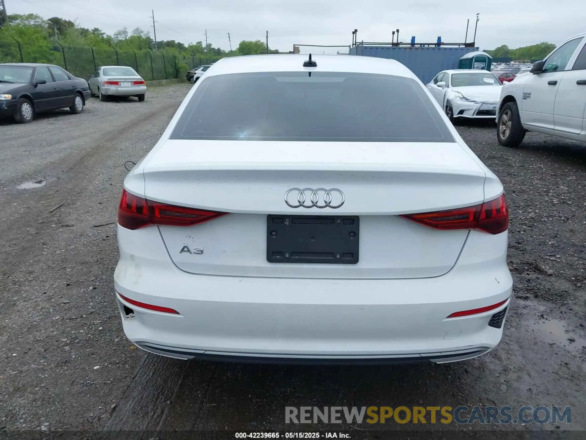 17 Фотография поврежденного автомобиля WAUAUDGY6NA031540 AUDI A3 2022