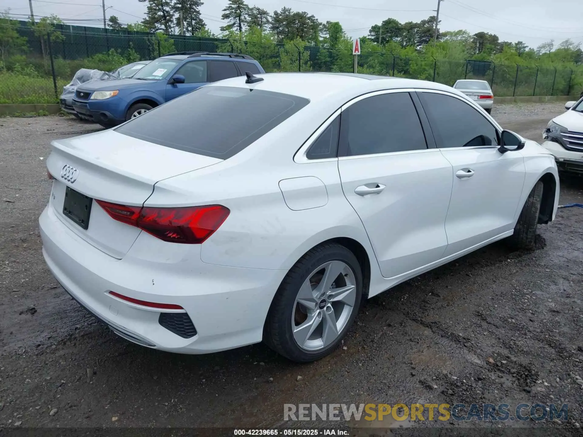 4 Фотография поврежденного автомобиля WAUAUDGY6NA031540 AUDI A3 2022