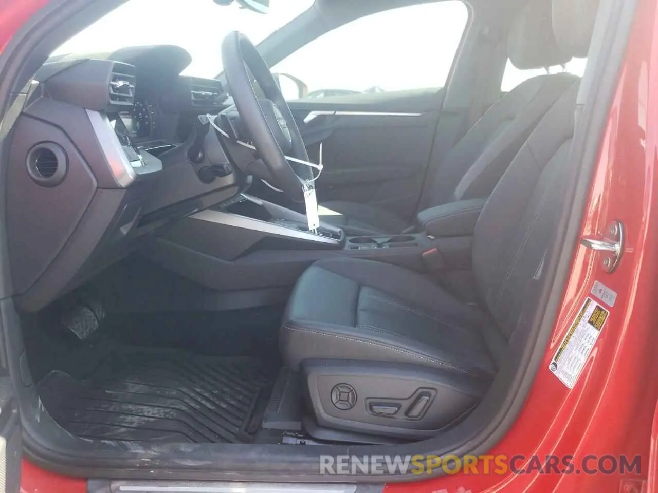7 Photograph of a damaged car WAUGUDGY2NA088652 AUDI A3 2022