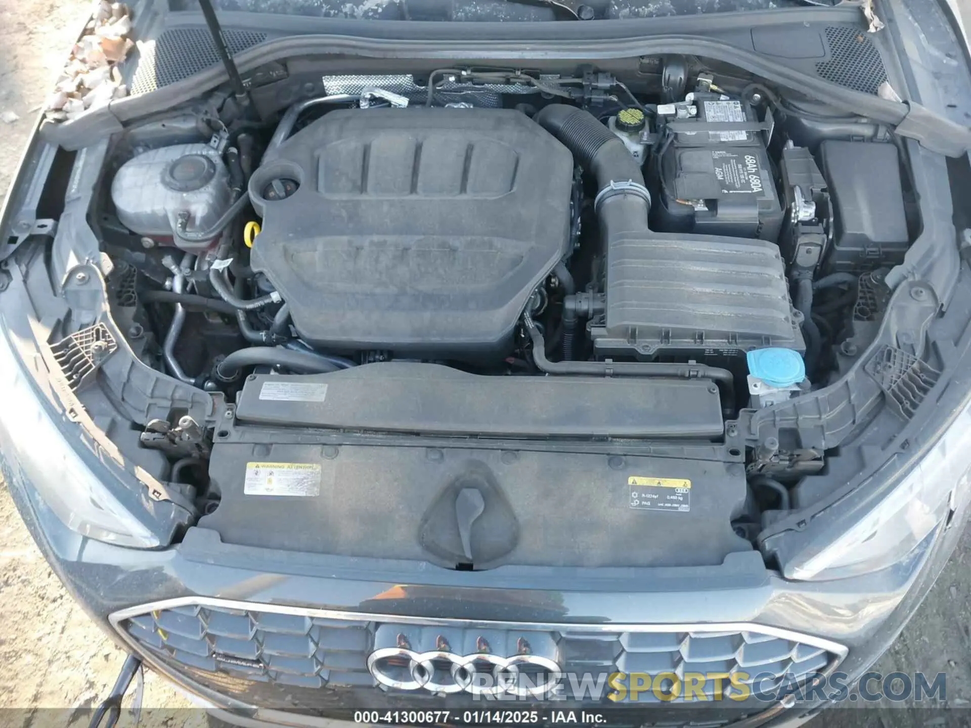 10 Фотография поврежденного автомобиля WAUGUDGY7NA061737 AUDI A3 2022