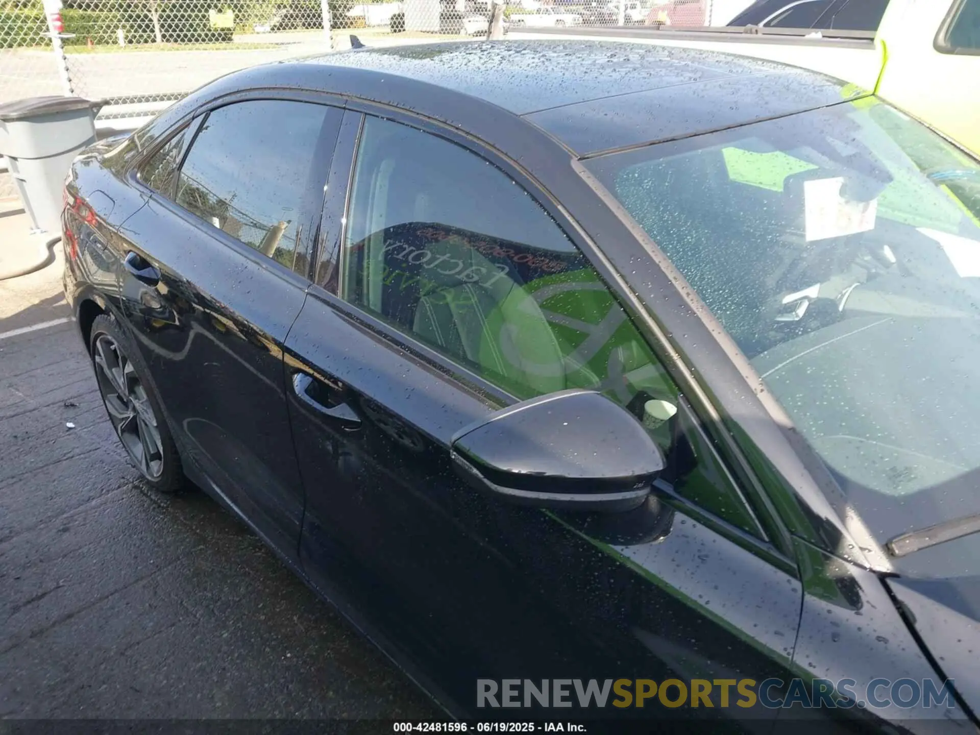 13 Photograph of a damaged car WAUHUDGY5NA092523 AUDI A3 2022