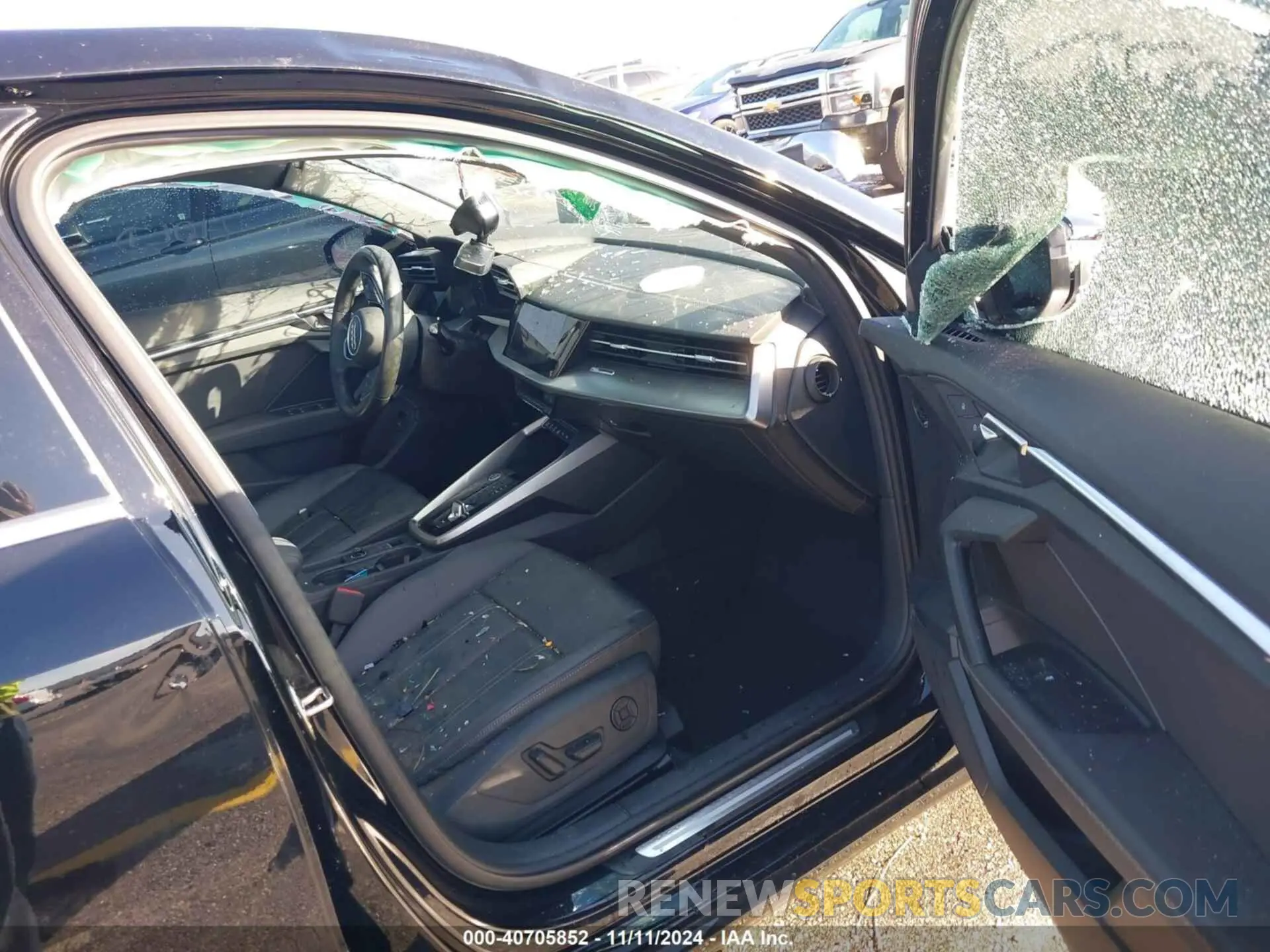5 Фотография поврежденного автомобиля WAUAUDGY5PA061485 AUDI A3 2023