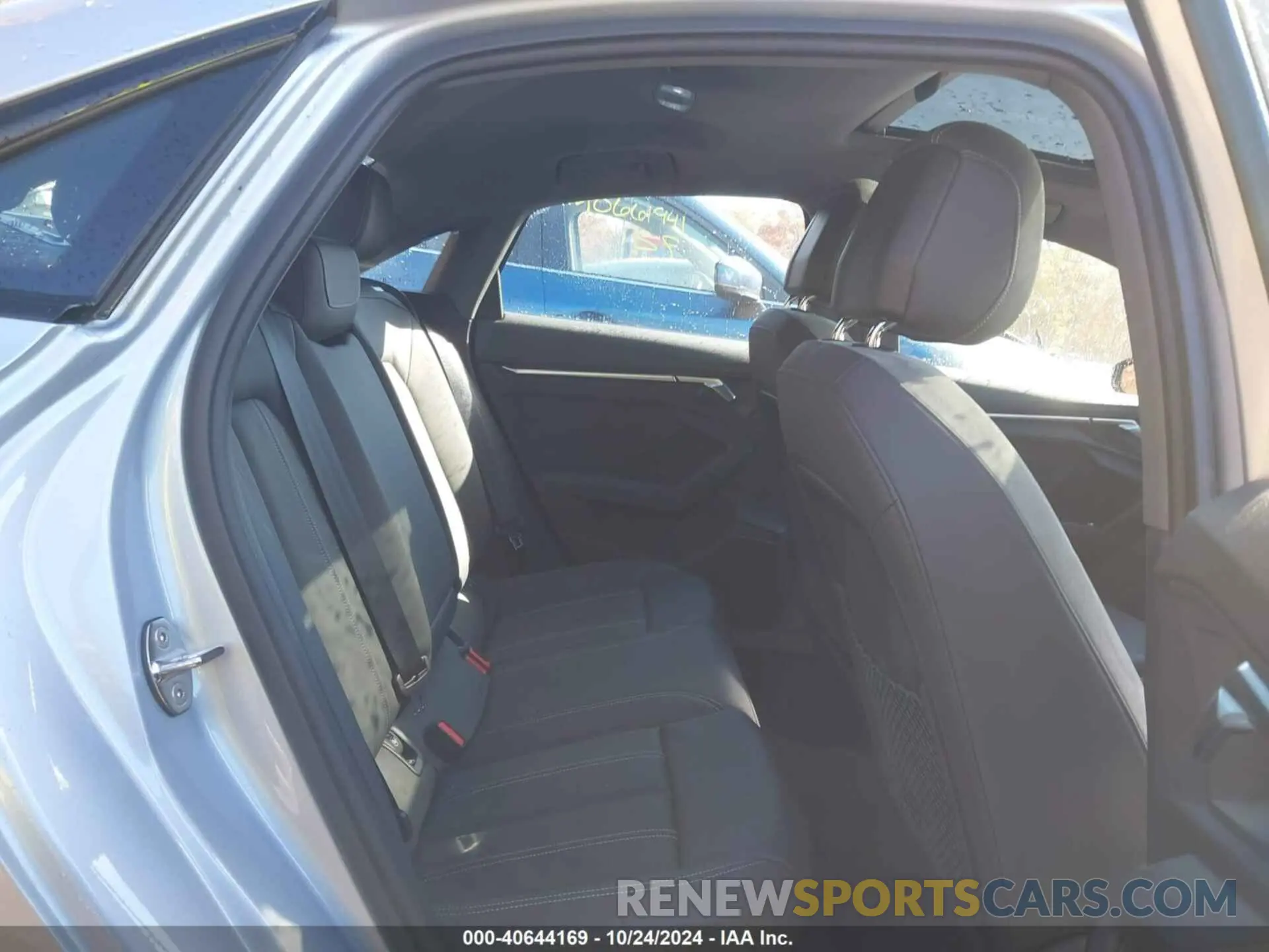 8 Фотография поврежденного автомобиля WAUAUDGY7PA013244 AUDI A3 2023