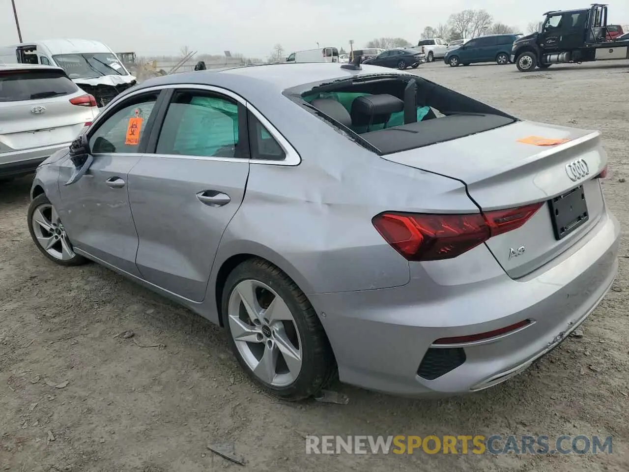 2 Фотография поврежденного автомобиля WAUAUDGY7PA110492 AUDI A3 2023