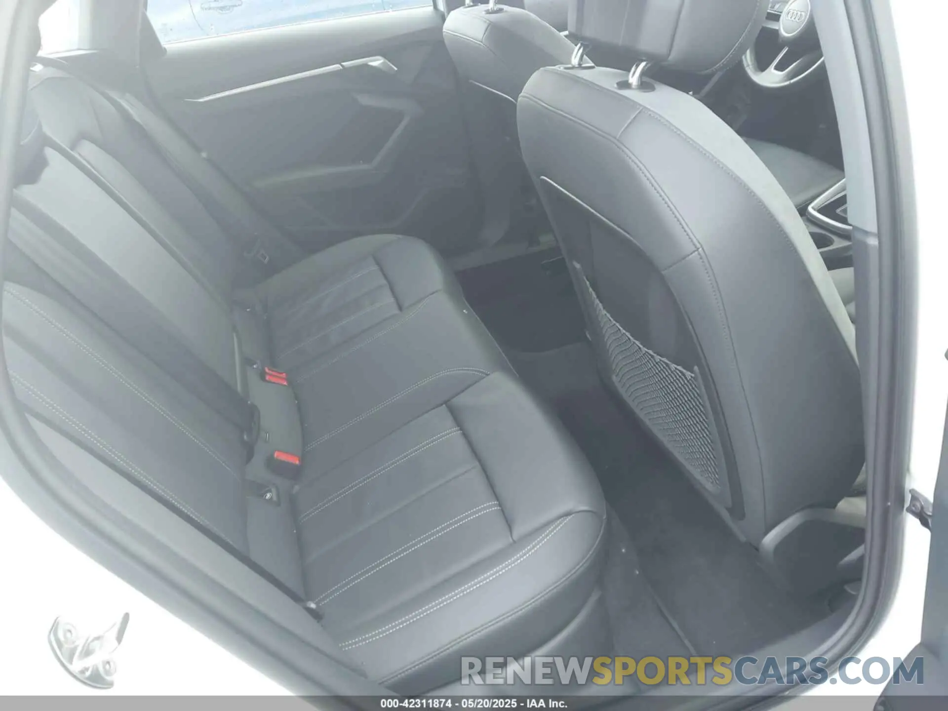 8 Фотография поврежденного автомобиля WAUAUDGYXPA118652 AUDI A3 2023