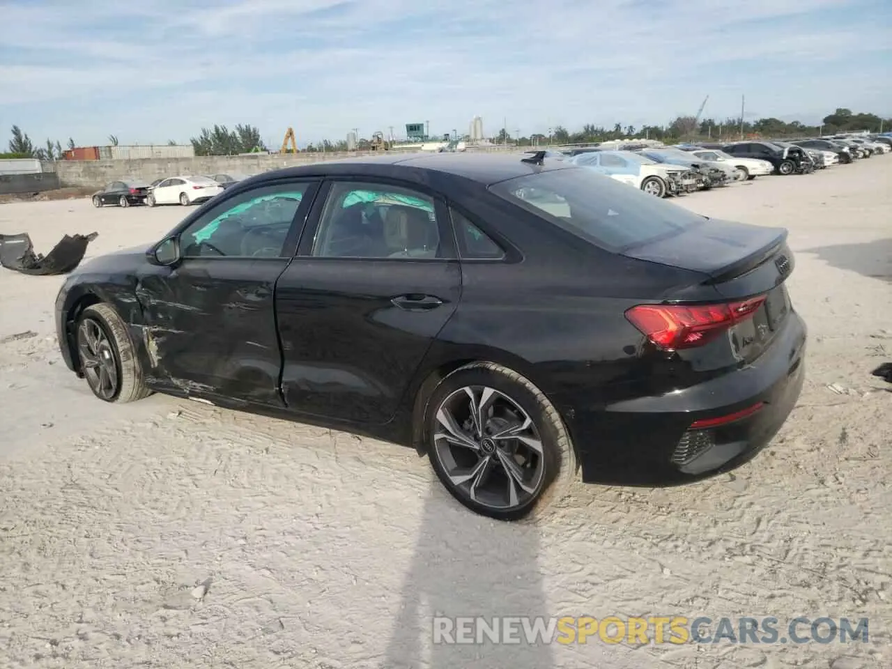 2 Фотография поврежденного автомобиля WAUBUDGY3PA122935 AUDI A3 2023