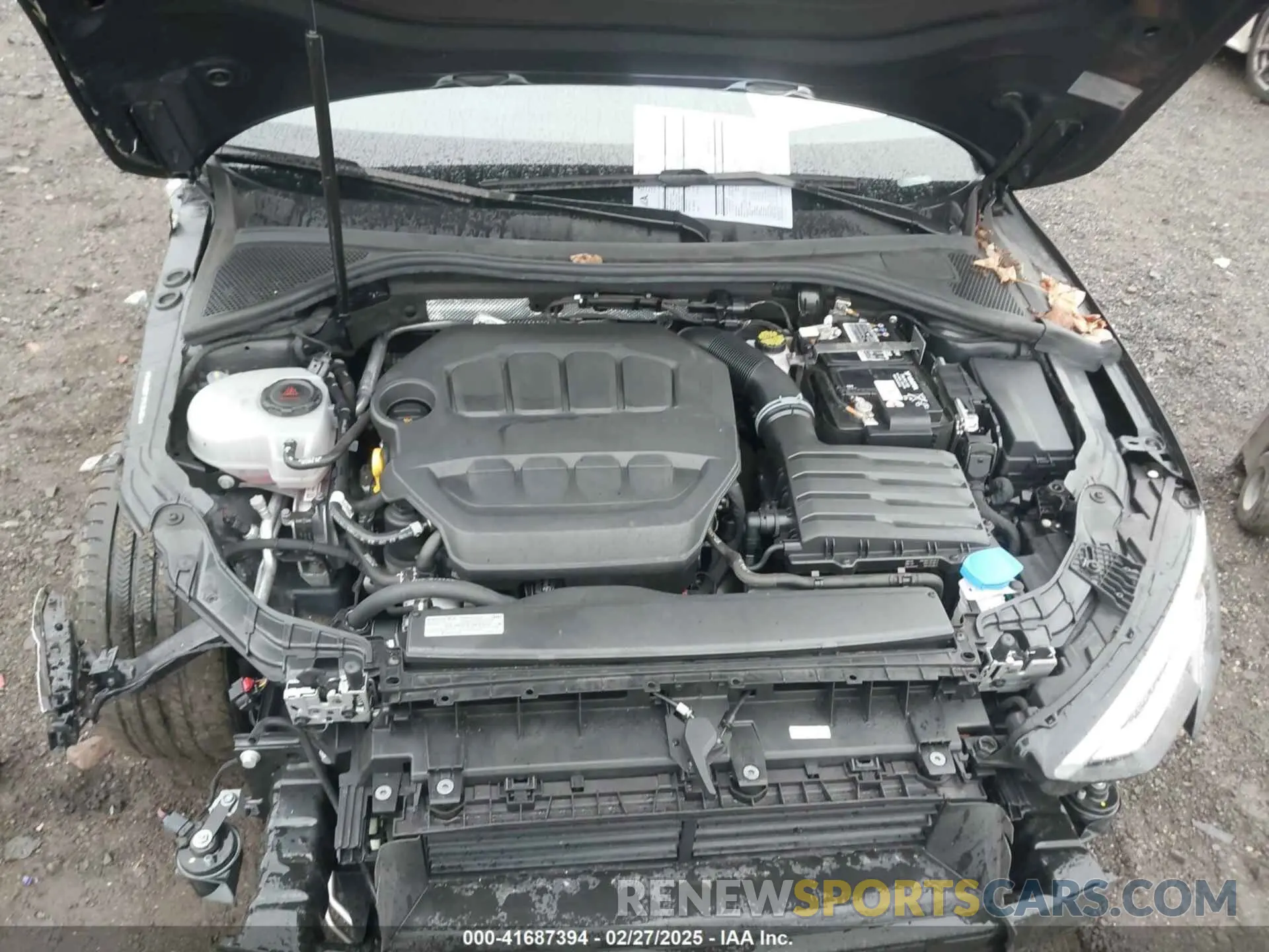 10 Фотография поврежденного автомобиля WAUGUDGY1PA104004 AUDI A3 2023
