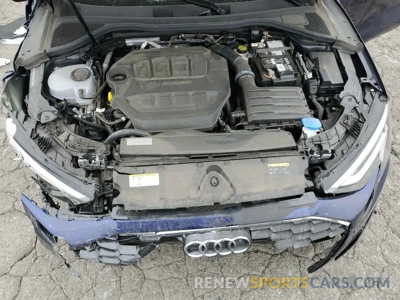 11 Фотография поврежденного автомобиля WAUAUDGY0RA077810 AUDI A3 2024