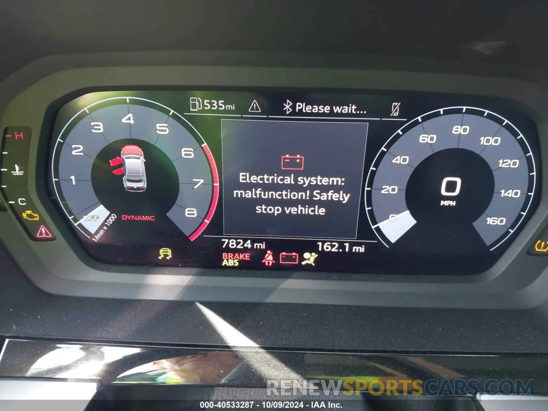 7 Фотография поврежденного автомобиля WAUAUDGY1RA124567 AUDI A3 2024