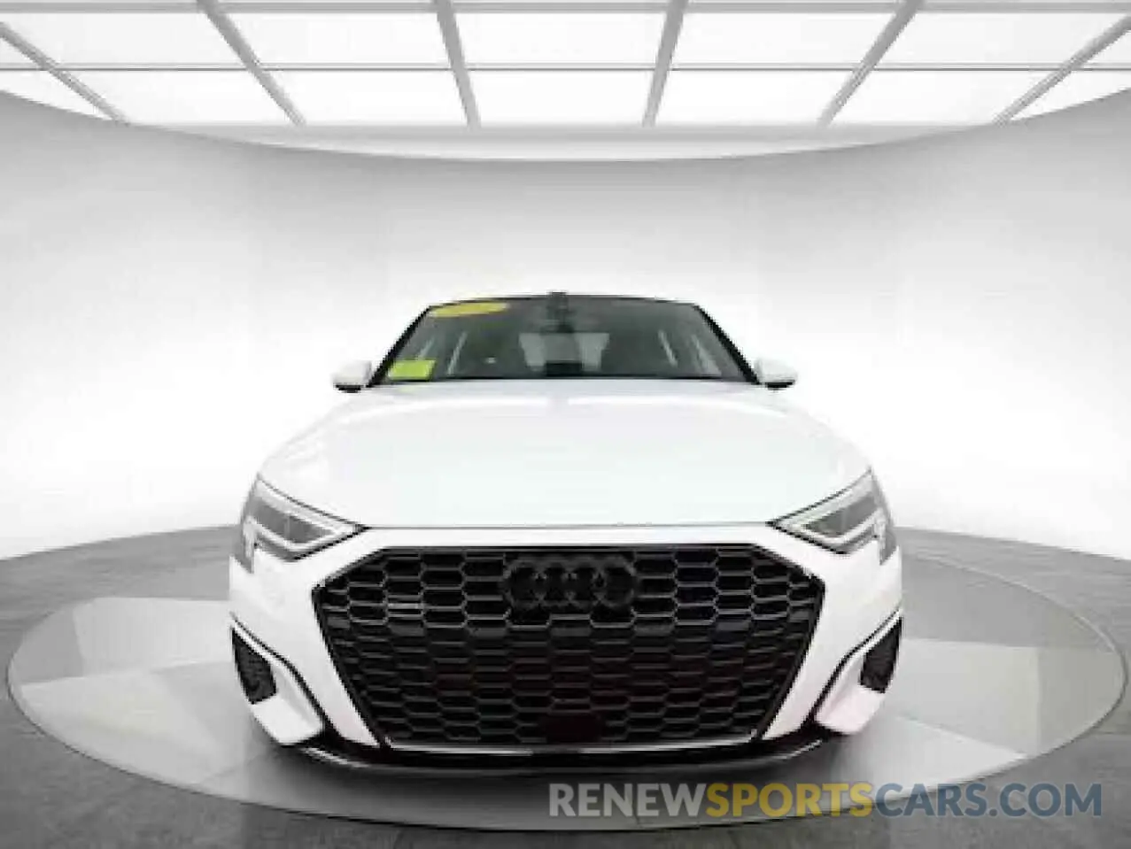 2 Фотография поврежденного автомобиля WAUHUDGY0RA048791 AUDI A3 2024