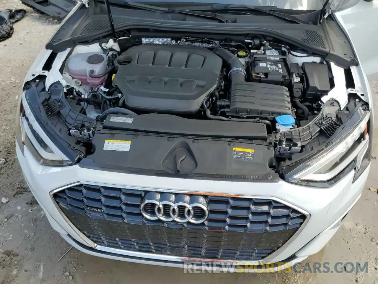11 Фотография поврежденного автомобиля WAUHUDGYXRA020819 AUDI A3 2024