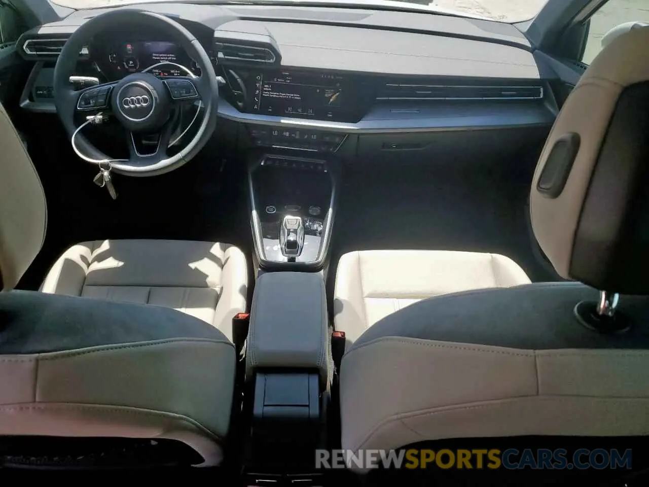 8 Фотография поврежденного автомобиля WAUGUDGY5SA045662 AUDI A3 2025