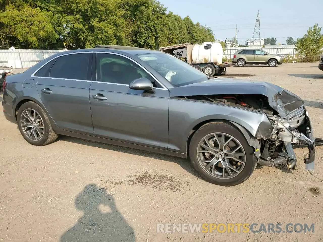 4 Photograph of a damaged car WAUANAF47KN016107 AUDI A4 2019
