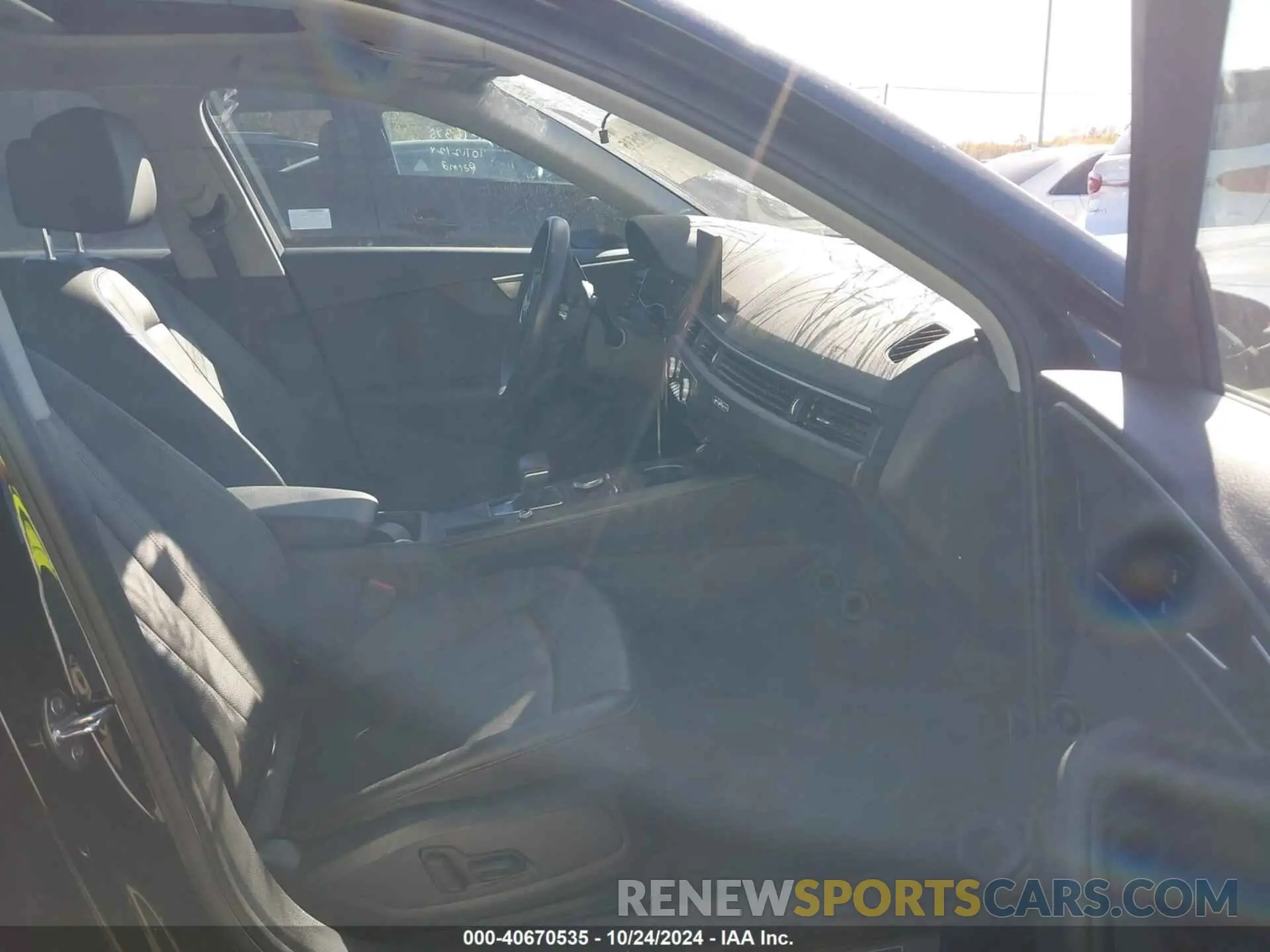 5 Photograph of a damaged car WAUDNAF44KN017776 AUDI A4 2019