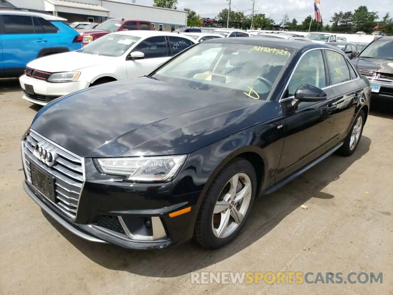 2 Фотография поврежденного автомобиля WAUDNAF44KN018782 AUDI A4 2019