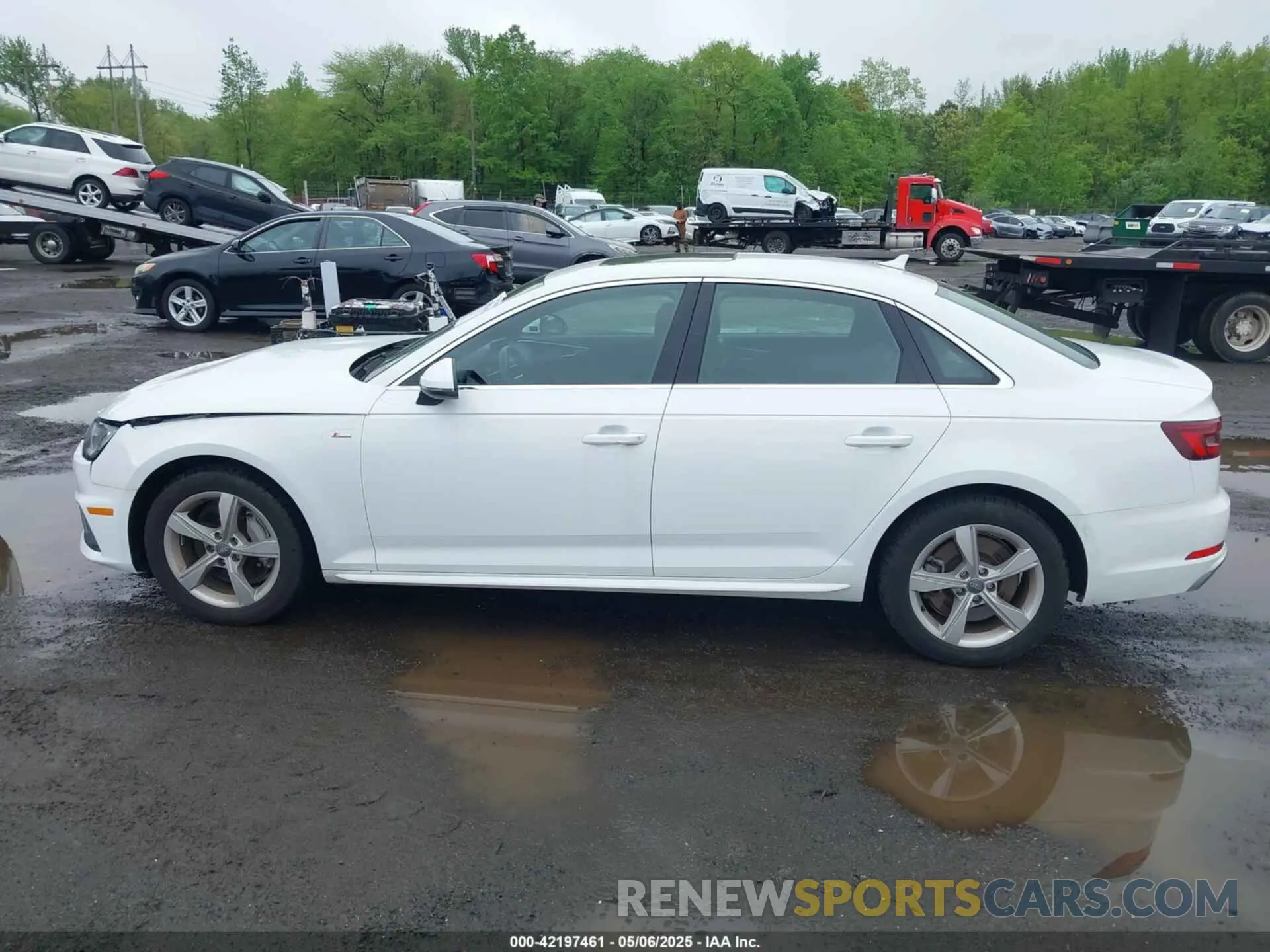 14 Фотография поврежденного автомобиля WAUDNAF44KN019219 AUDI A4 2019