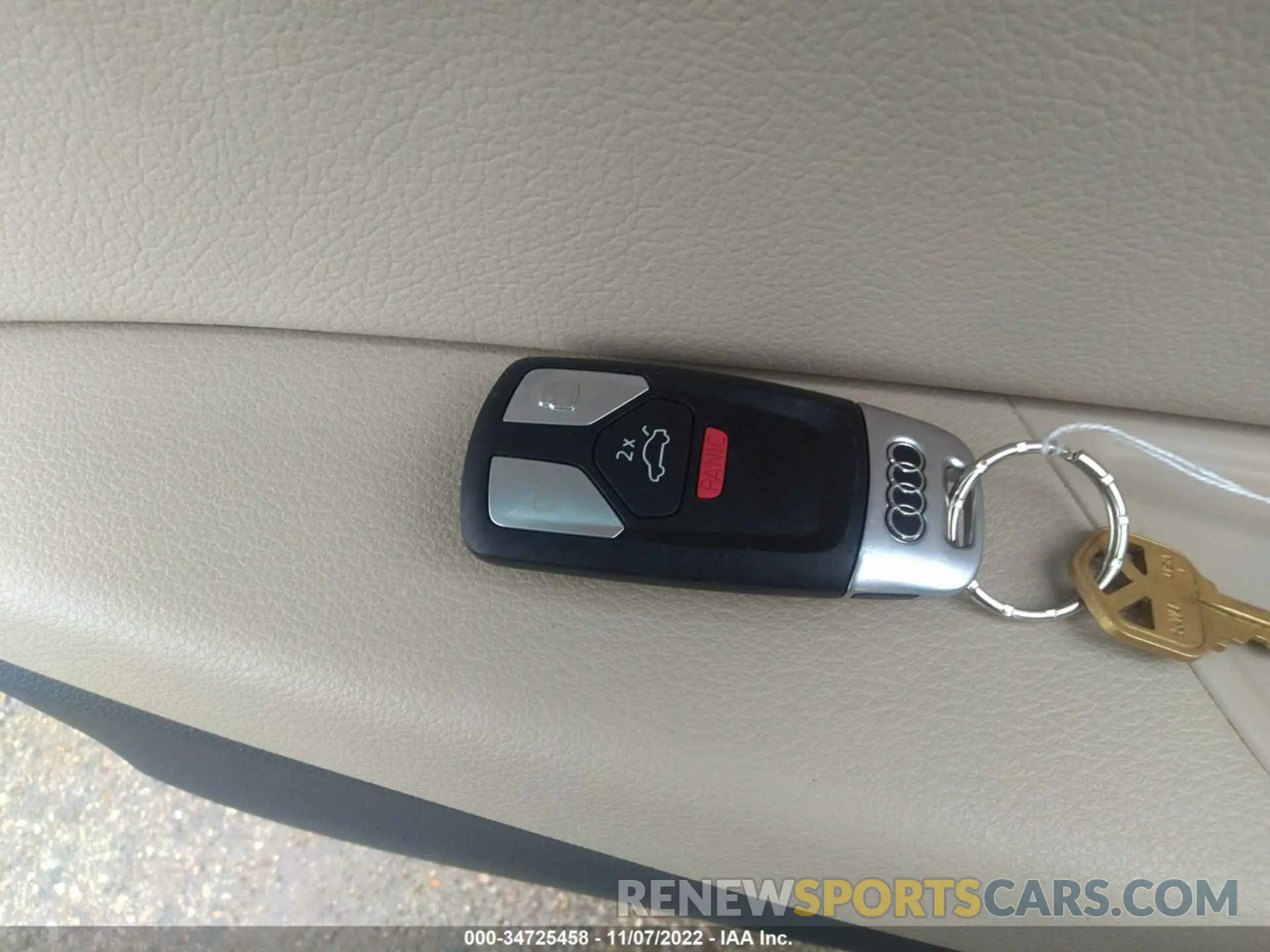 11 Photograph of a damaged car WAUDNAF46KN005998 AUDI A4 2019