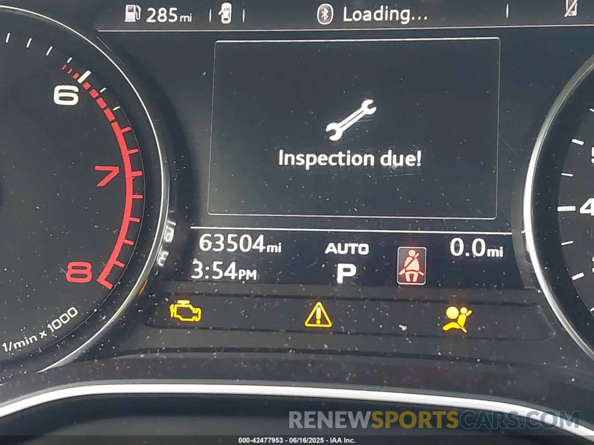15 Фотография поврежденного автомобиля WAUDNAF46KN011574 AUDI A4 2019