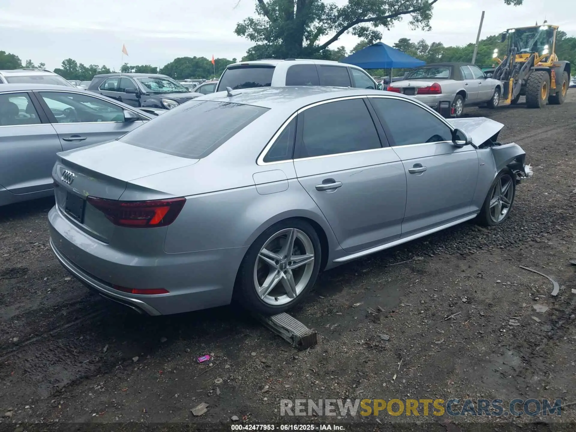 4 Фотография поврежденного автомобиля WAUDNAF46KN011574 AUDI A4 2019