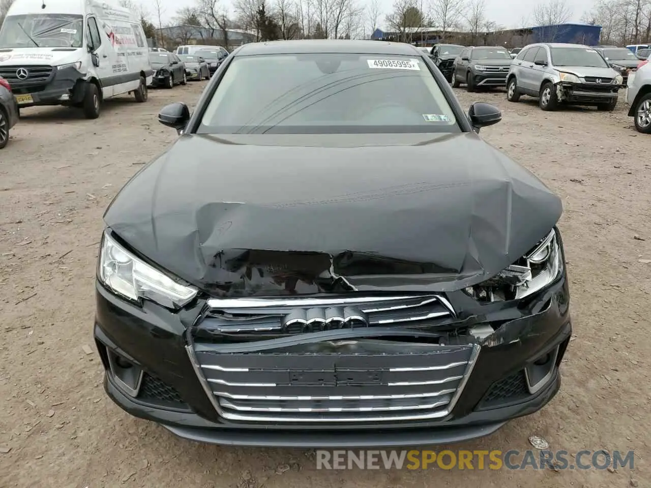 5 Фотография поврежденного автомобиля WAUDNAF4XKA108414 AUDI A4 2019