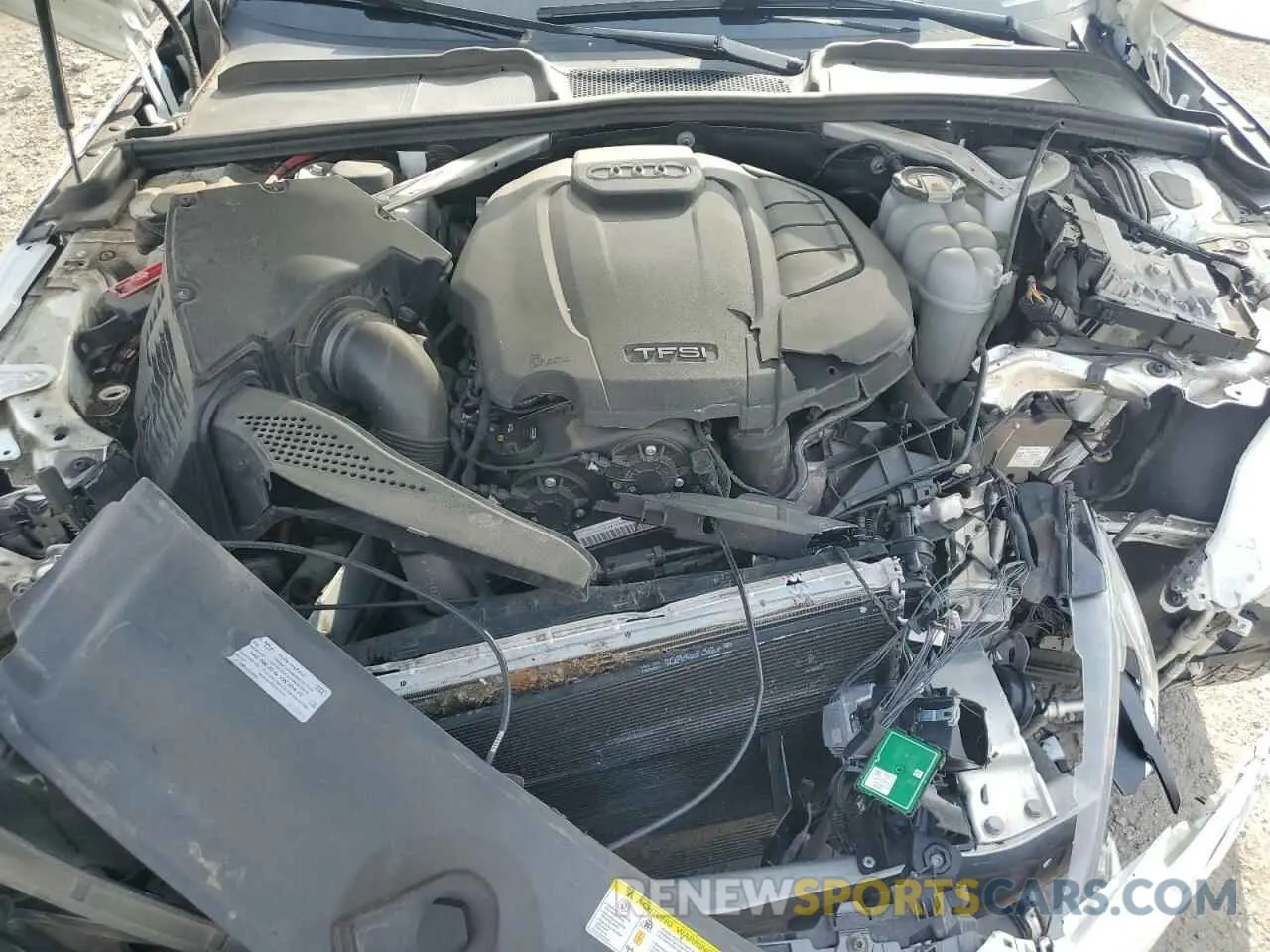11 Фотография поврежденного автомобиля WAUENAF42KN012127 AUDI A4 2019