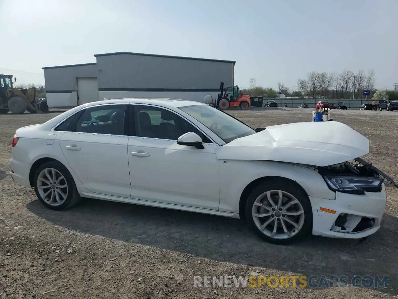 4 Фотография поврежденного автомобиля WAUENAF42KN012127 AUDI A4 2019