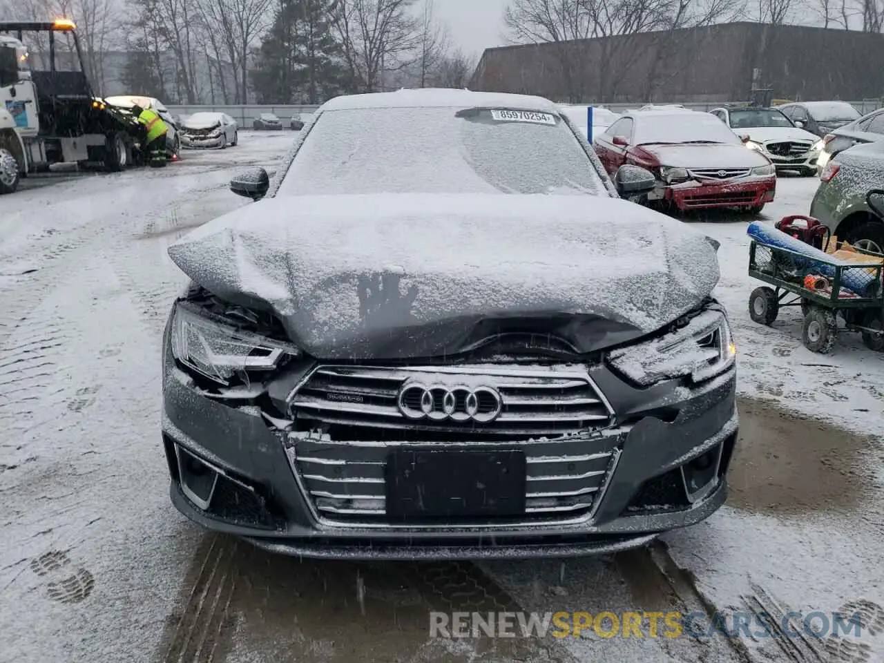 5 Photograph of a damaged car WAUENAF42KN018915 AUDI A4 2019