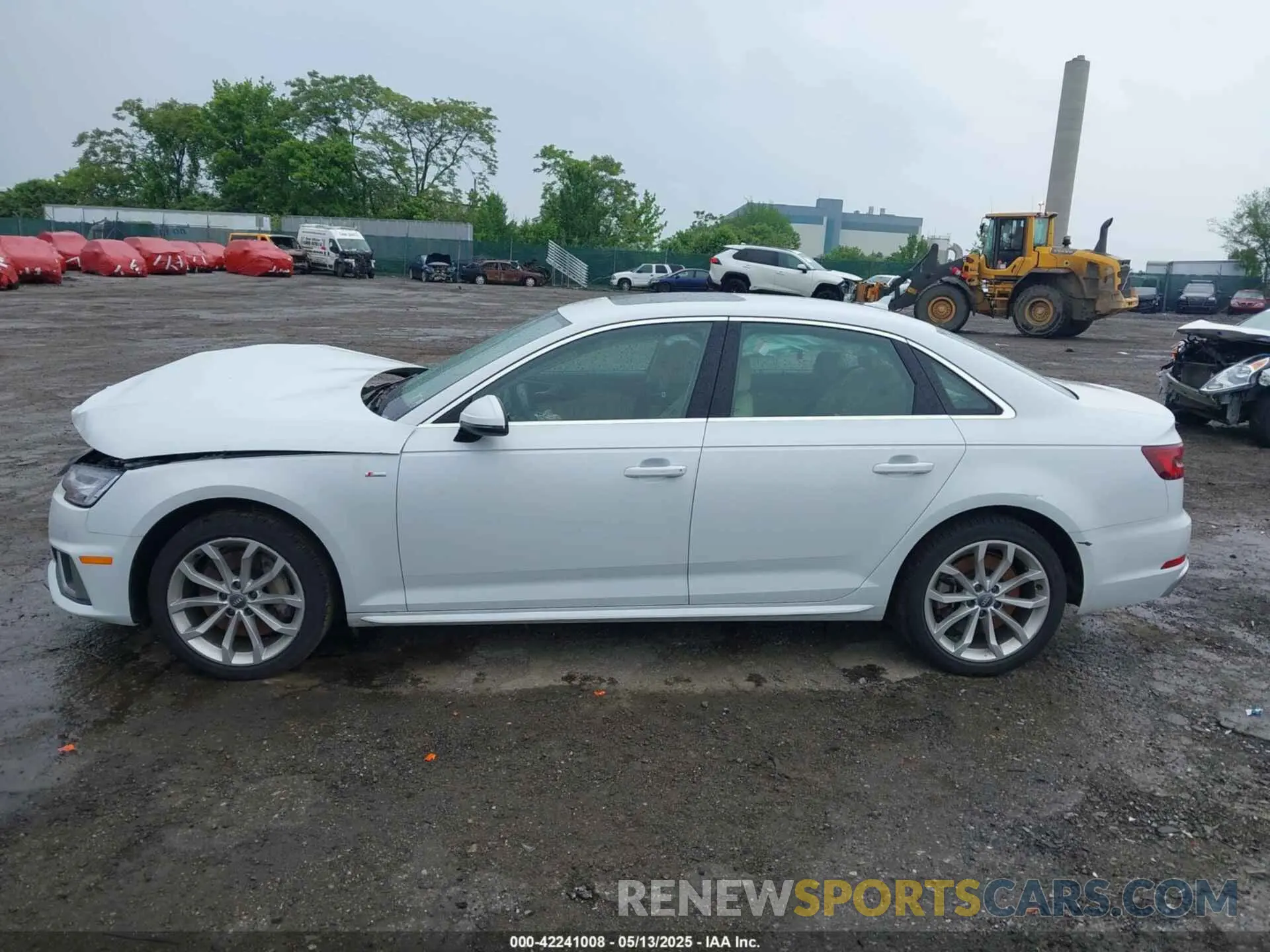 15 Фотография поврежденного автомобиля WAUENAF43KN005008 AUDI A4 2019