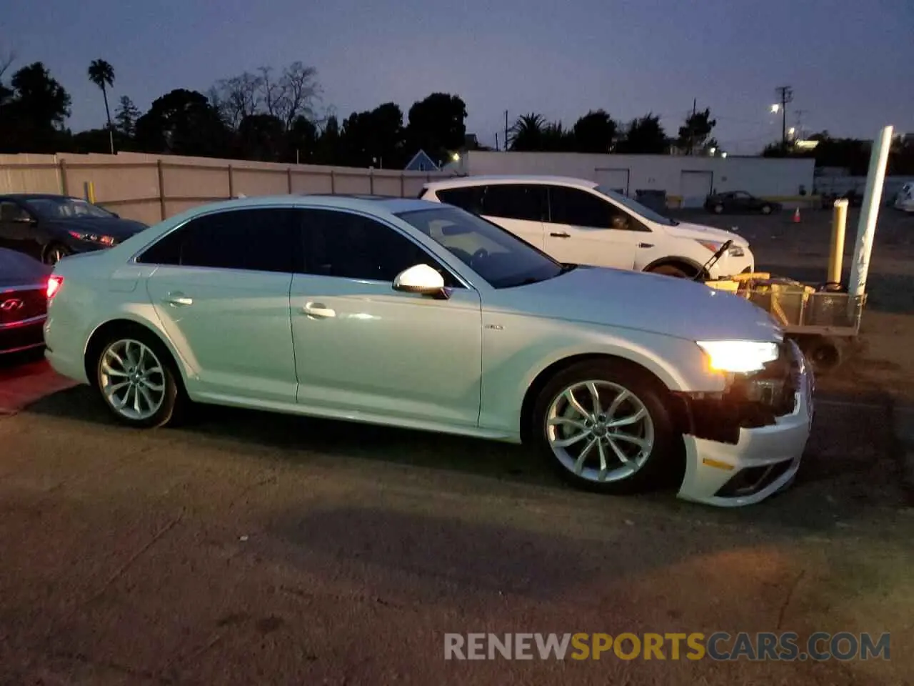 4 Фотография поврежденного автомобиля WAUENAF44KA015263 AUDI A4 2019