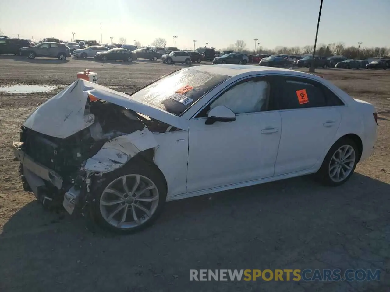 1 Фотография поврежденного автомобиля WAUENAF44KN001176 AUDI A4 2019