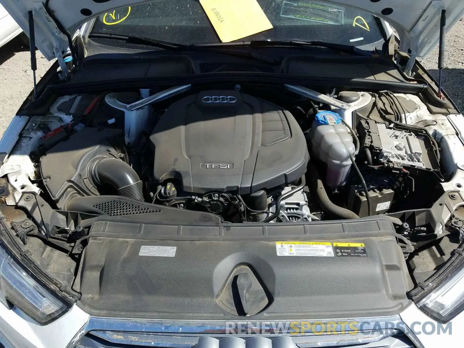 7 Photograph of a damaged car WAUENAF44KN001890 AUDI A4 2019