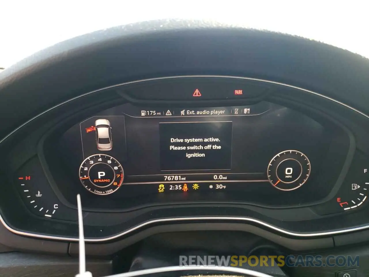 9 Фотография поврежденного автомобиля WAUENAF45KA032105 AUDI A4 2019