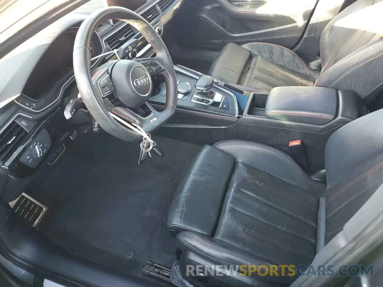7 Photograph of a damaged car WAUENAF46KN005083 AUDI A4 2019