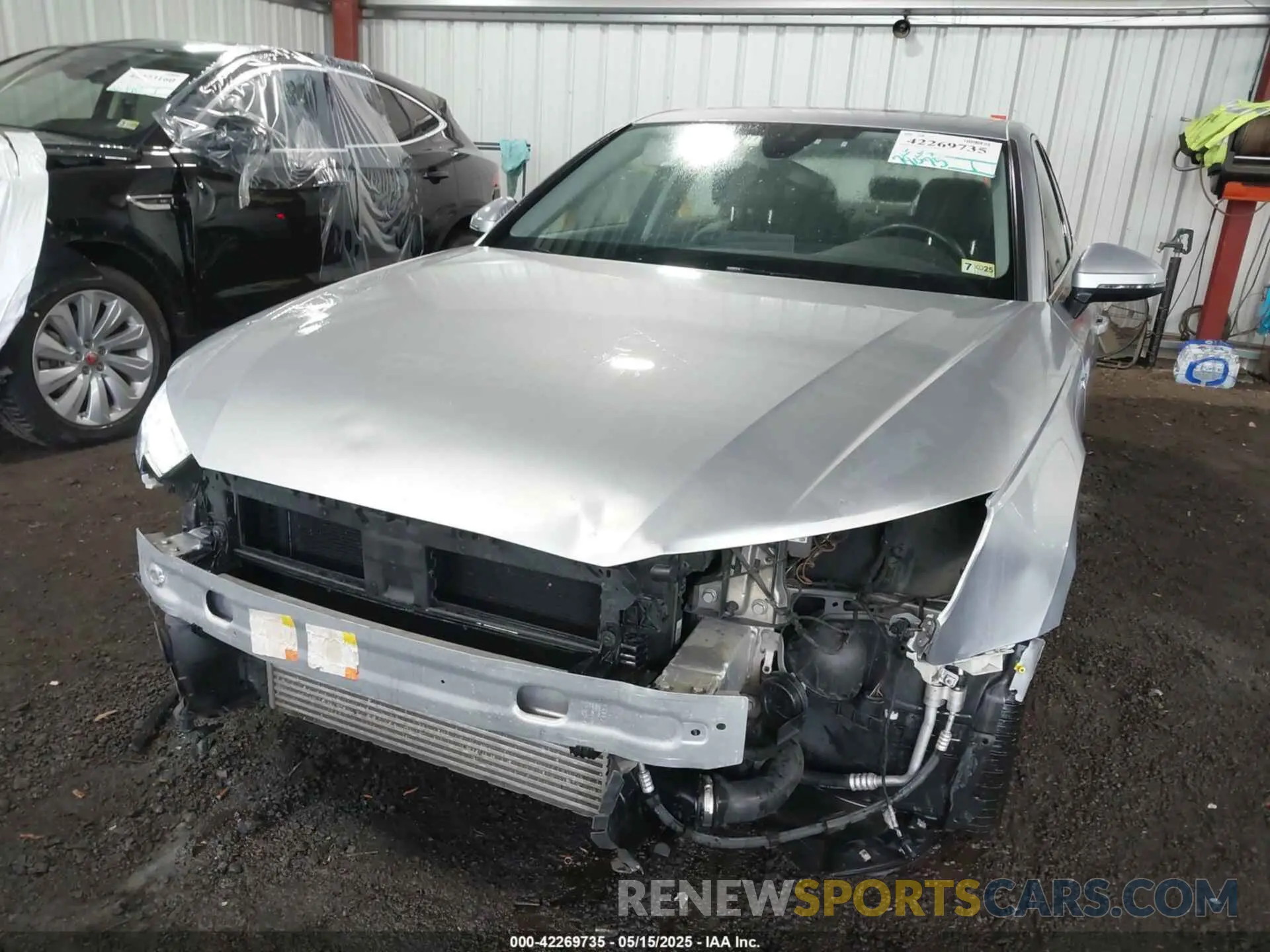 6 Photograph of a damaged car WAUENAF47KA016195 AUDI A4 2019