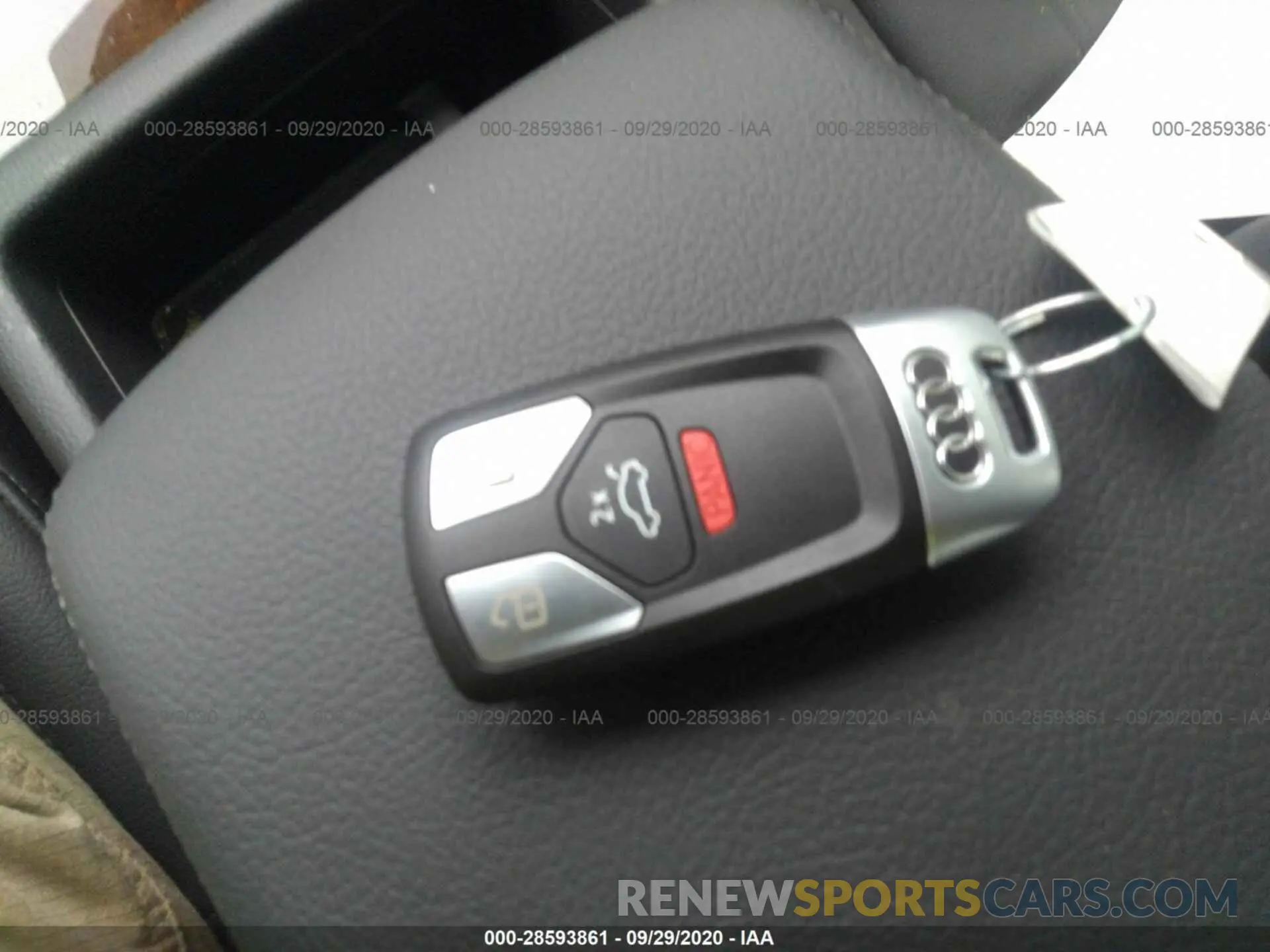 11 Photograph of a damaged car WAUENAF47KN019249 AUDI A4 2019