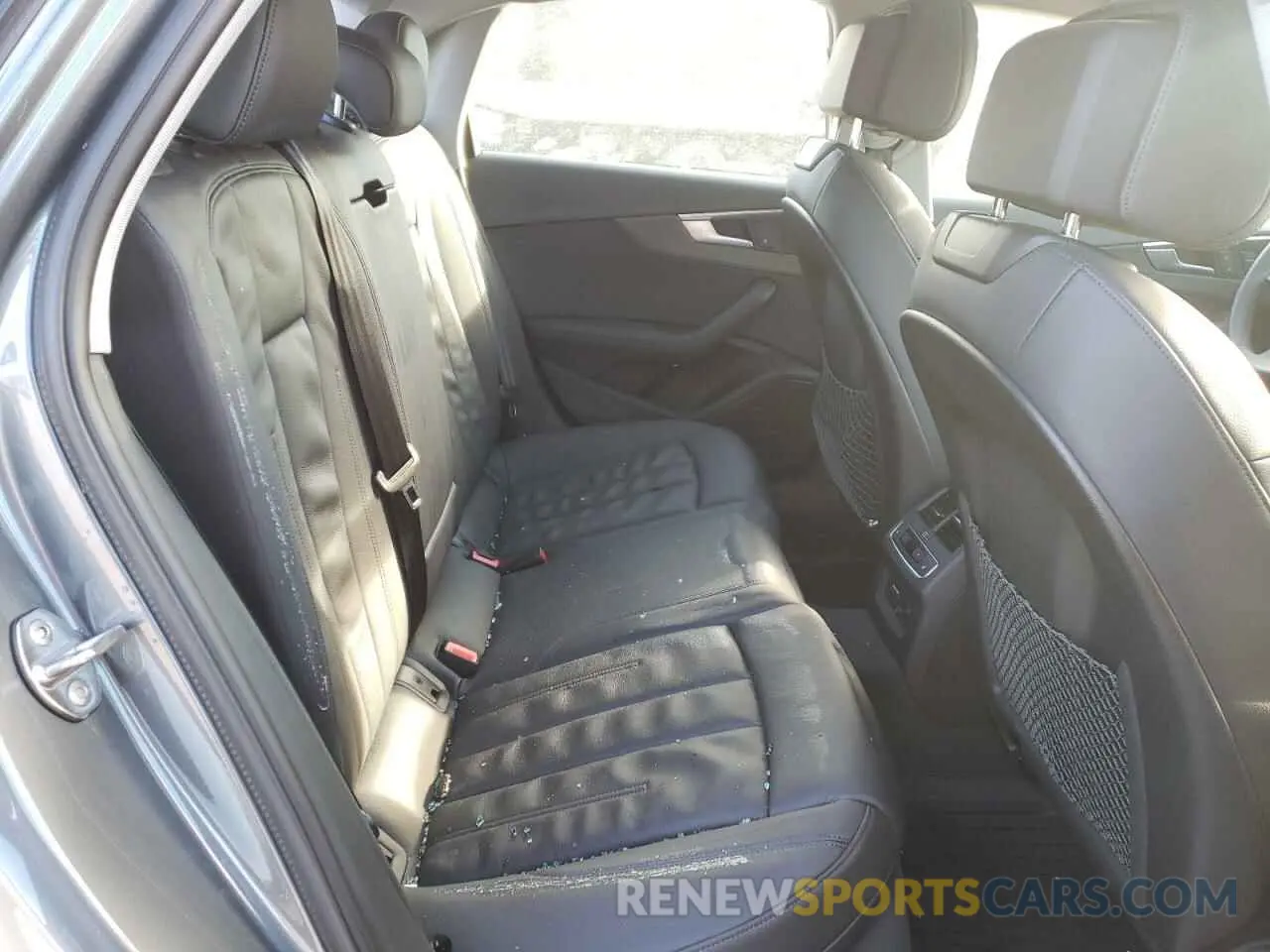 6 Фотография поврежденного автомобиля WAUENAF48KA039534 AUDI A4 2019
