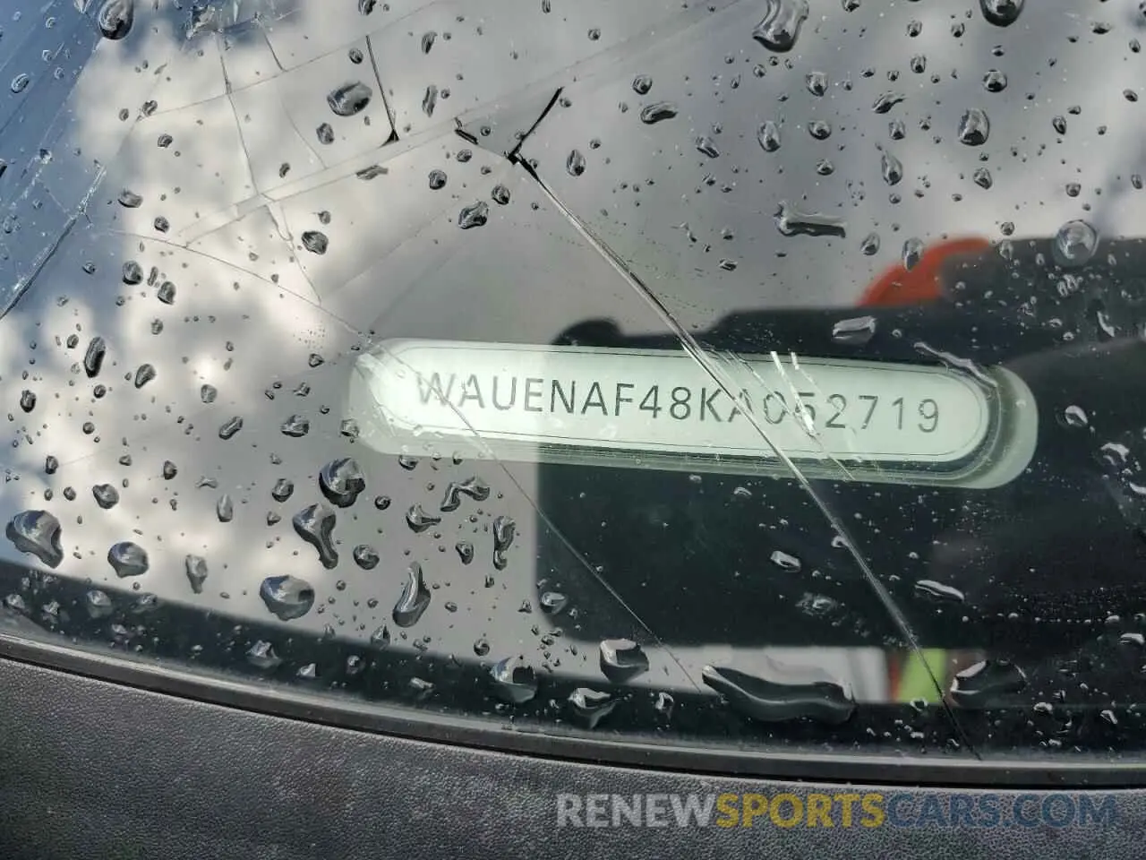 12 Photograph of a damaged car WAUENAF48KA052719 AUDI A4 2019