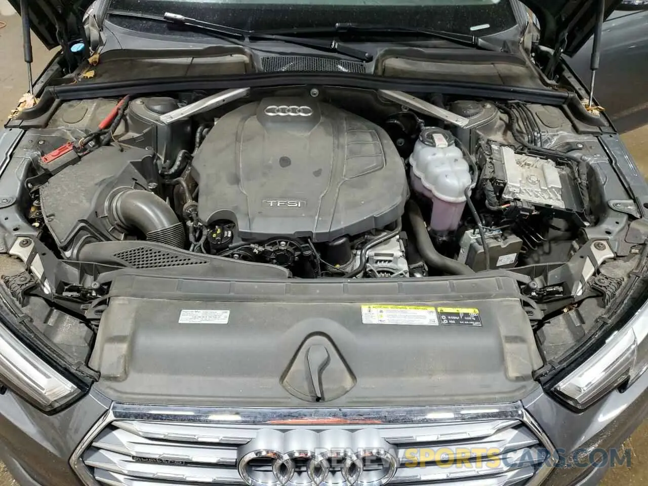 11 Photograph of a damaged car WAUENAF49KN009905 AUDI A4 2019